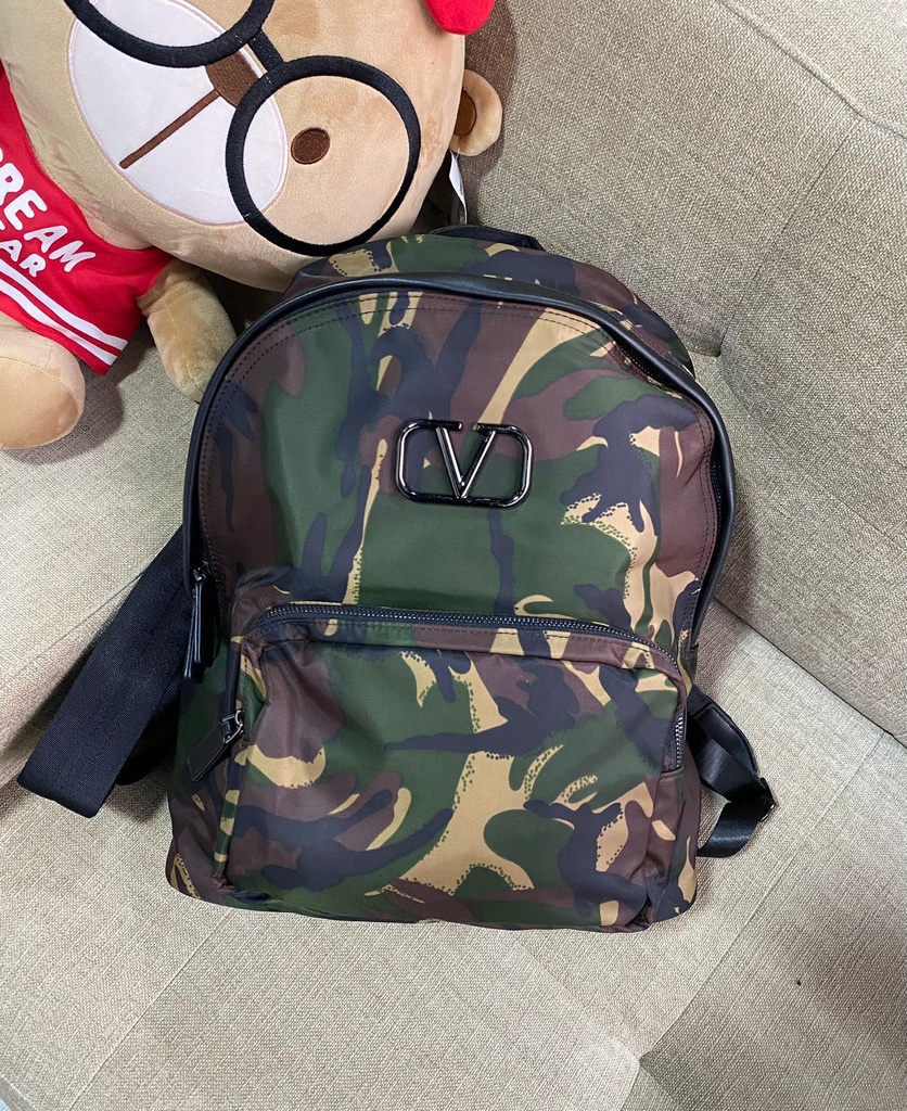 Maletin Valentino Garavani Camuflado