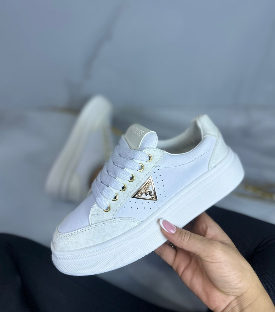 Guess Blanco Beige