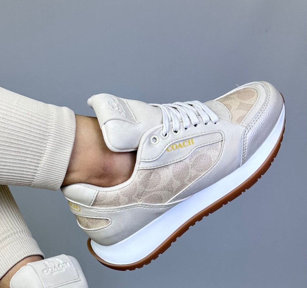 Coach Beige Cuero Sport