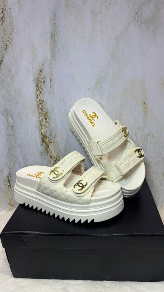 Sandalia Chanel Beige B