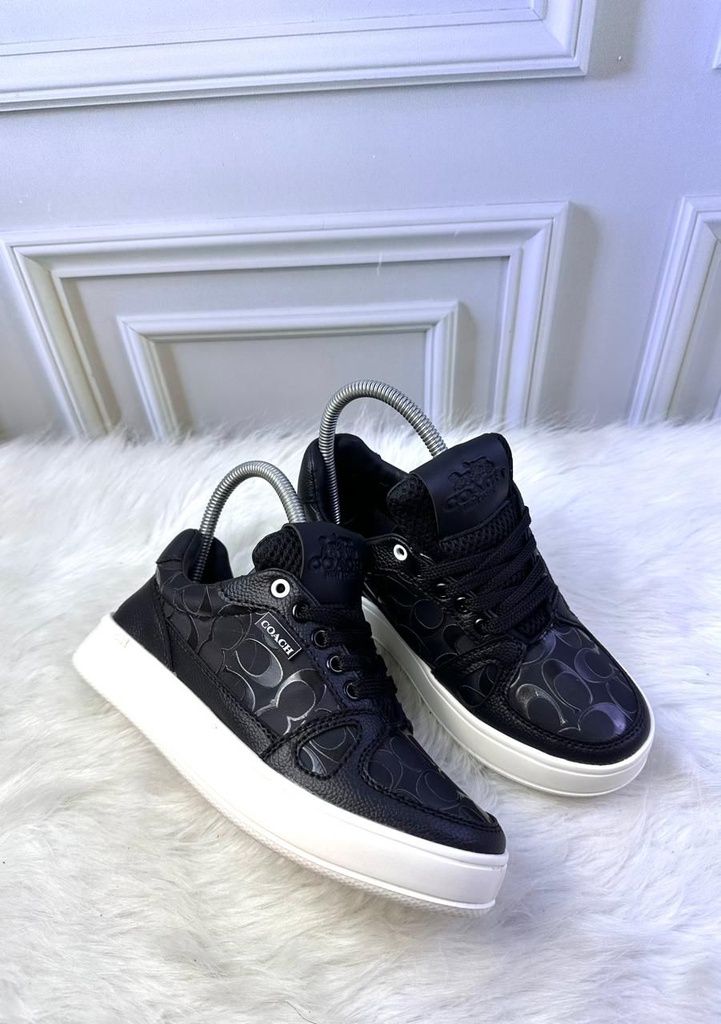 Coach Charol Pin Blanco Tabla