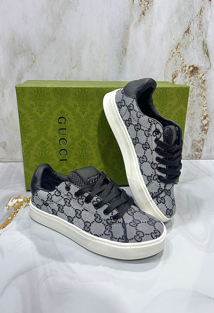 Gucci Gris Bajito
