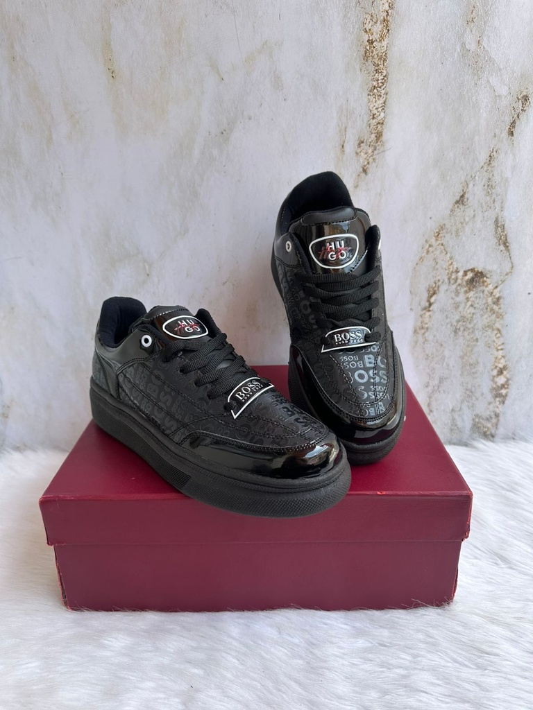 Hugo Boss Tabla Negro Pin Blanco