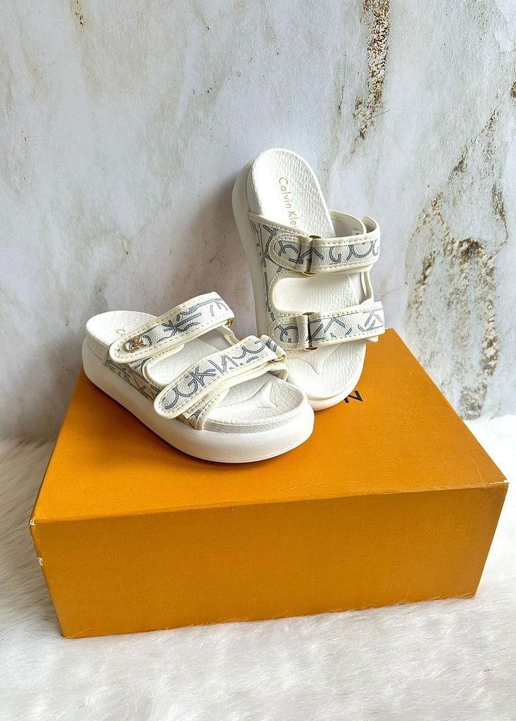 Sandalia Calvin Klein Beige Azul