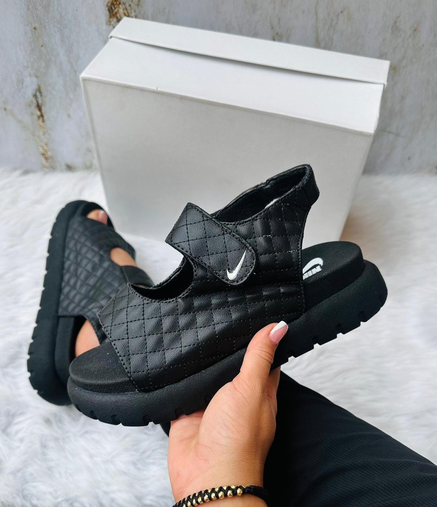 Chancla Nike Adhesivo