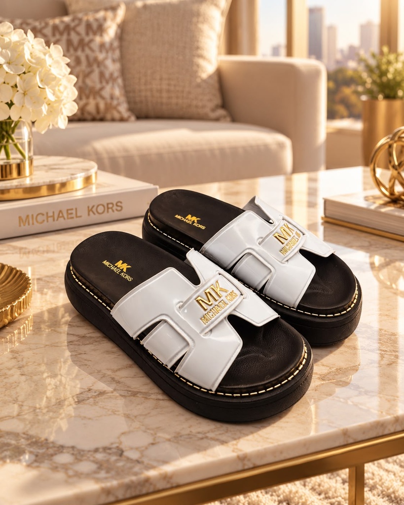 Sandalia Michael Kors Blanca Charol