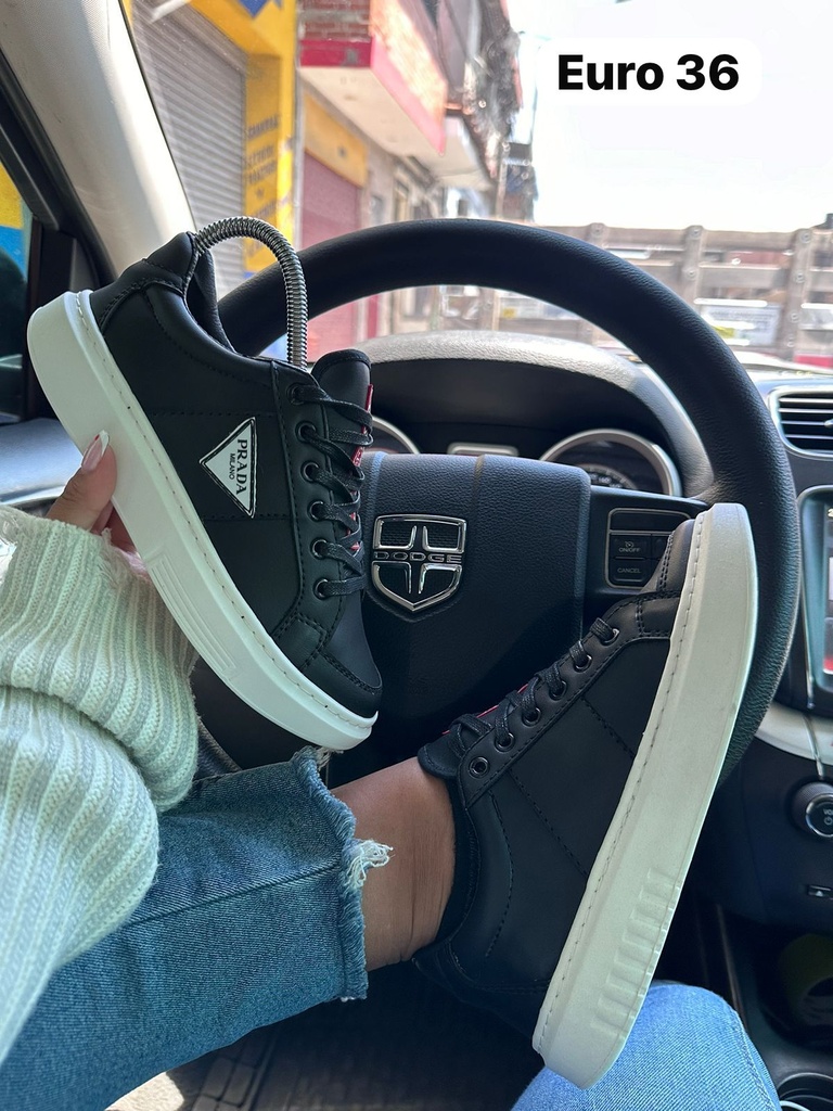 Prada Clasico PD14