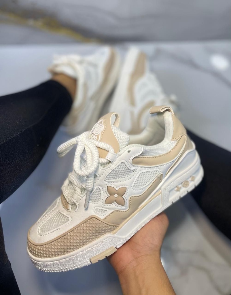 Louis Vuitton Skate AAA Beige