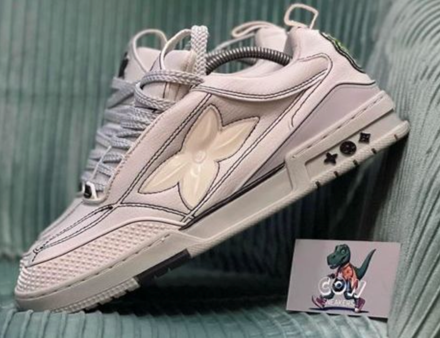 Louis Vuitton Skate Flor Gris