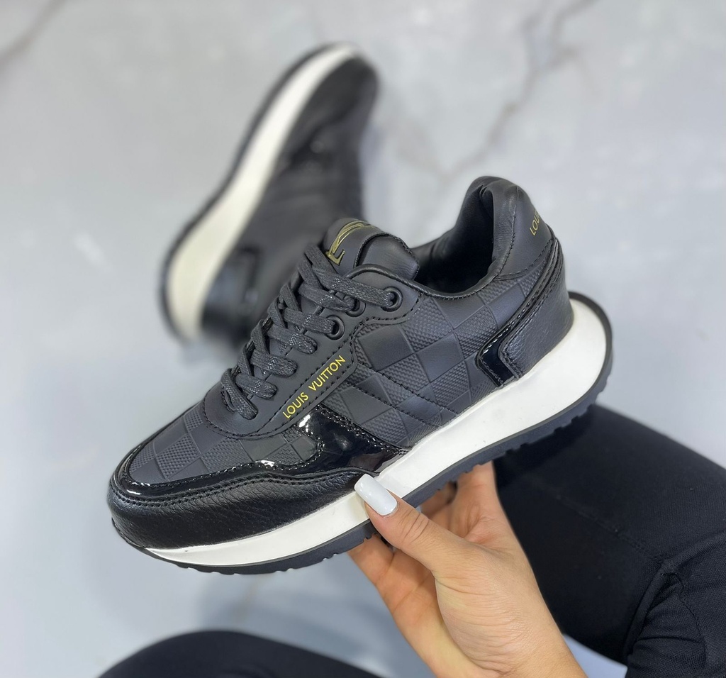 Louis Vuitton Cuadro Dorado B