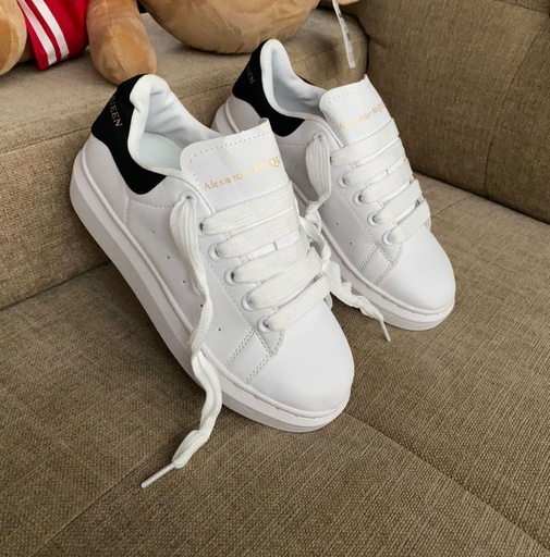 Alexander Mcqueen Blanca Negra MQ5