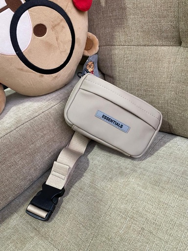 Canguro Essentials Beige Pequeño