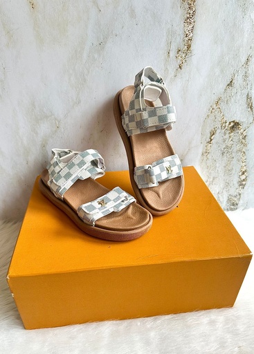 Sandalia Louis Vuitton Gris Cuadro Suela Cafe