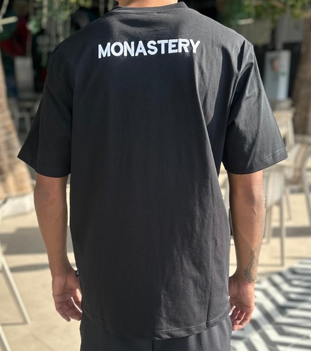 Camiseta Monastery Negro Logo Blanco