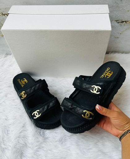 Sandalia Chanel Negro Bajito